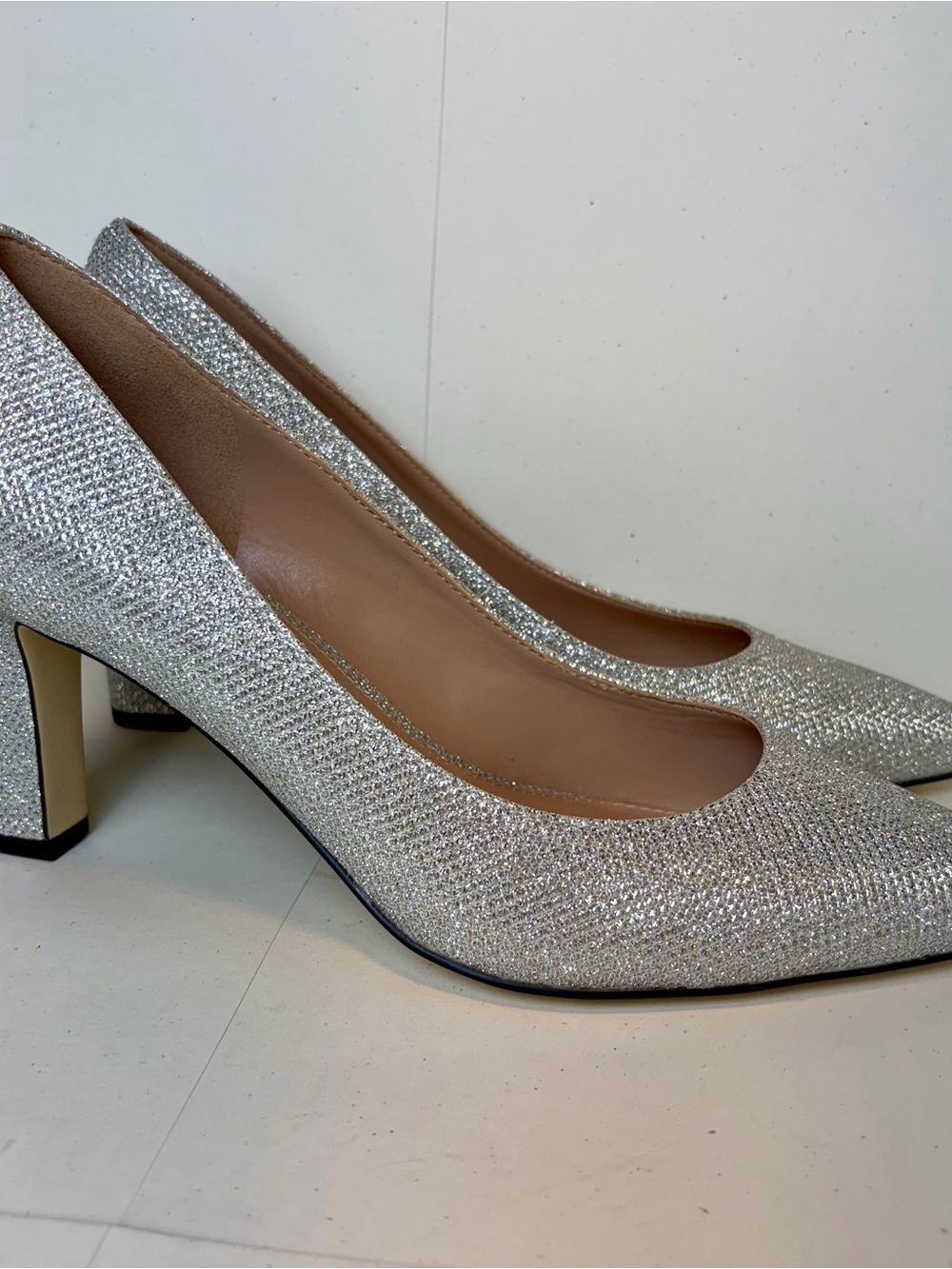 New Cole Haan Grand 360 Sparkling Silver Pointed Toe Pumps size 7.5
